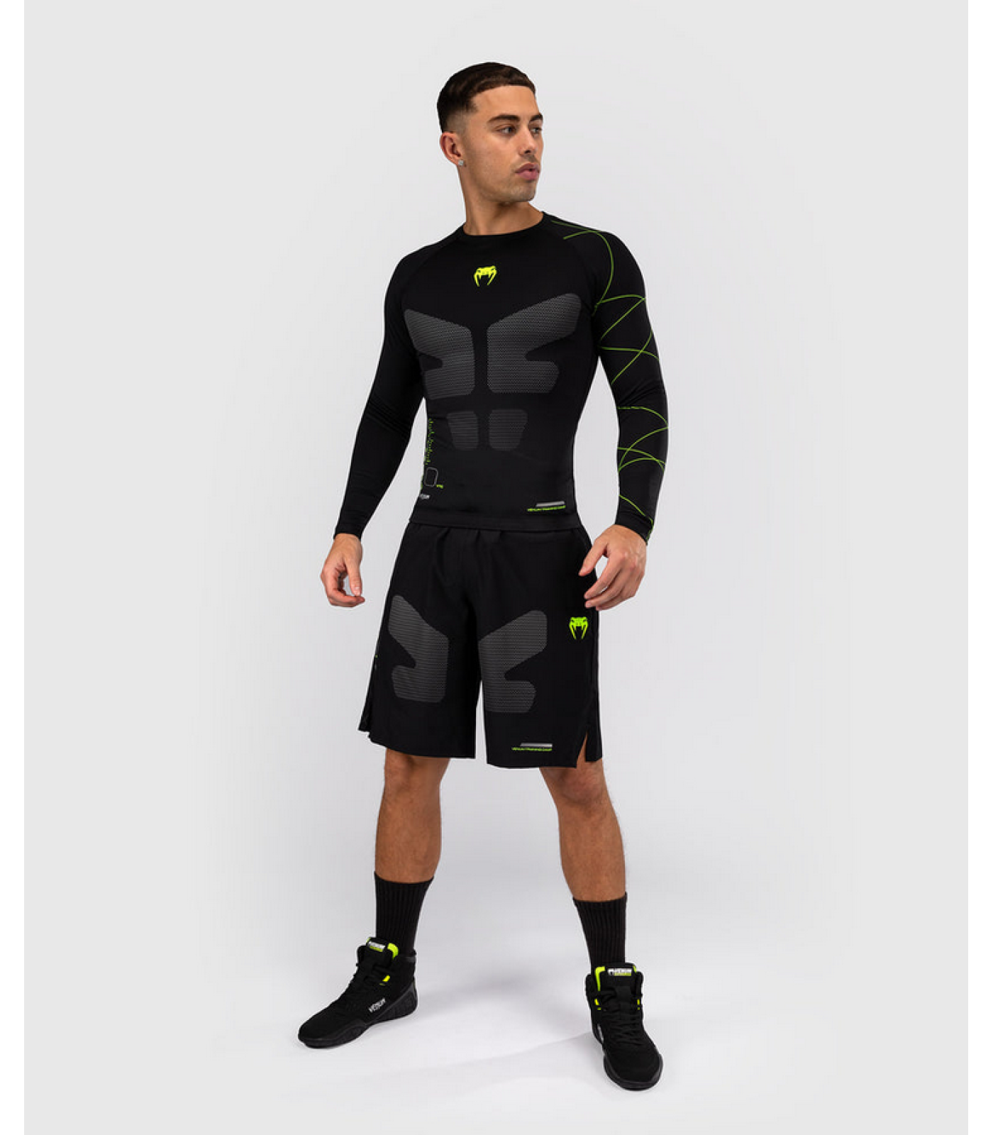 Рашгард -  Venum Training Camp 4.0 Long Sleeve Rashguard - Black/Neon Green​